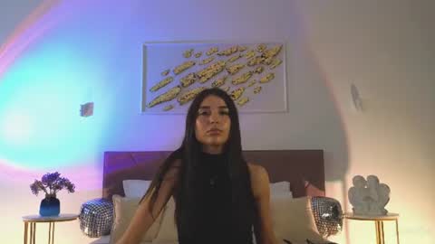 Snapshot of violetta_finch chatting on 07-04-26, 11:16 violetta_finch online show from 07-04-26, 11:16