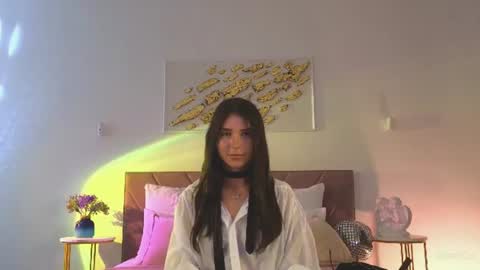 Snapshot of violetta_finch chatting on 07-11-26, 01:03 violetta_finch online show from 07-11-26, 01:03