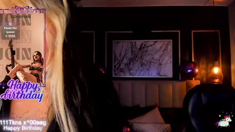 Snapshot of violetta_nur chatting on 12-16-24, 05:06 Violetta nur online show from 12-16-24, 05:06