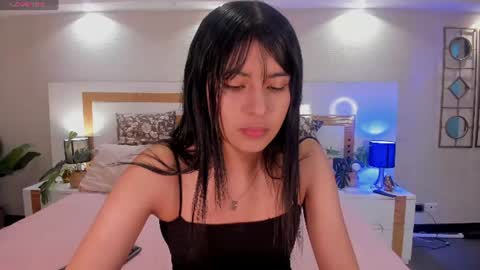 Violettaa online show from 06-12-26, 03:49