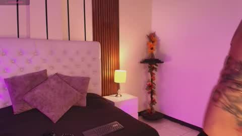 Snapshot of violettaalemida chatting on 01-07-26, 01:13 violettaalemida online show from 01-07-26, 01:13