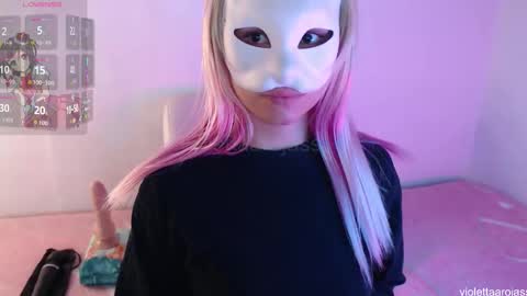 Snapshot of violettaarojass chatting on 11-11-25, 10:48 violettaarojass online show from 11-11-25, 10:48