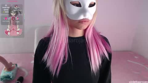 Snapshot of violettaarojass chatting on 11-15-25, 09:50 violettaarojass online show from 11-15-25, 09:50