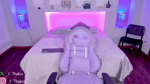 ViolettaBaker online show from 02-06-25, 01:38