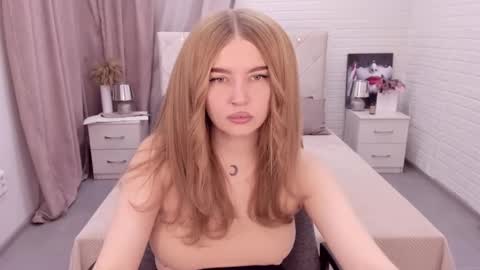 Snapshot of violettaotis chatting on 12-03-24, 11:33 ViolettaOtis online show from 12-03-24, 11:33