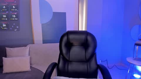 Violett Castel online show from 01-30-25, 07:59