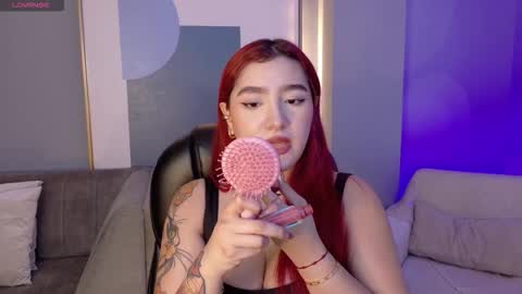 Violett Castel online show from 11-08-25, 07:12