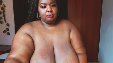 Snapshot of violette_plus chatting on 12-15-24, 04:59 Call me valeria online show from 12-15-24, 04:59