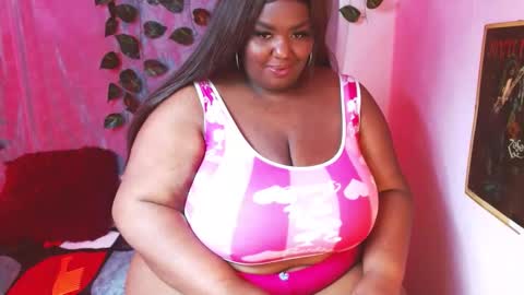 Snapshot of violette_plus chatting on 02-28-25, 08:50 Call me valeria online show from 02-28-25, 08:50