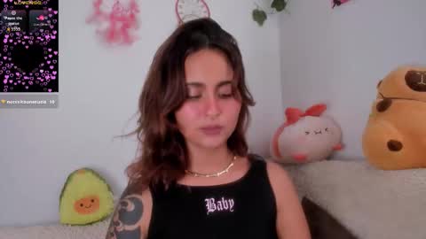 Snapshot of violetteramirez01 chatting on 11-11-25, 06:30 Violette online show from 11-11-25, 06:30