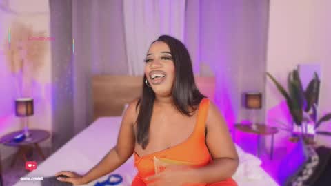 Snapshot of violettgomez_93 chatting on 12-18-25, 04:07 Violett online show from 12-18-25, 04:07