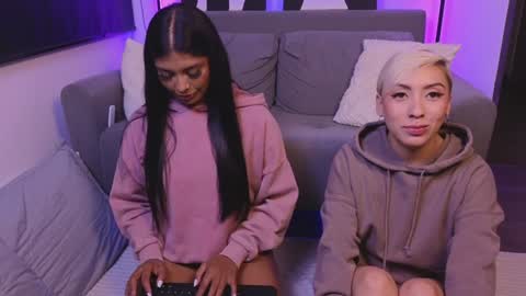 Violet online show from 01-11-25, 03:13