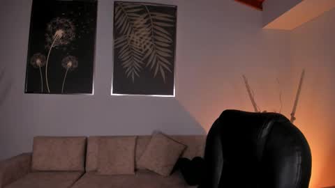 Violett  online show from 09-28-25, 11:48