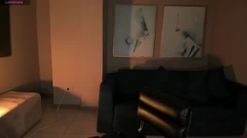 Violett  online show from 05-20-26, 09:04