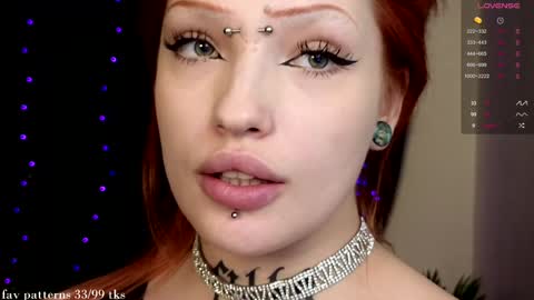 Snapshot of violetvio1ator chatting on 12-29-24, 03:13 Dommy mommy online show from 12-29-24, 03:13