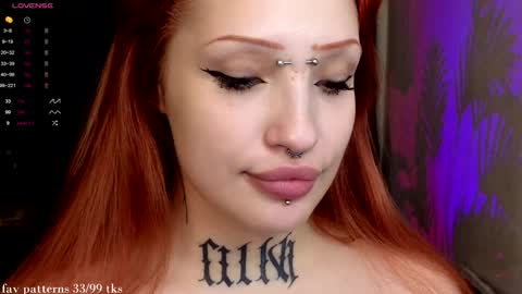 Snapshot of violetvio1ator chatting on 01-03-25, 08:01 Dommy mommy online show from 01-03-25, 08:01