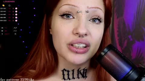 Snapshot of violetvio1ator chatting on 01-10-25, 03:50 Dommy mommy online show from 01-10-25, 03:50