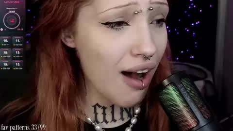 Snapshot of violetvio1ator chatting on 02-21-25, 09:56 Dommy mommy online show from 02-21-25, 09:56