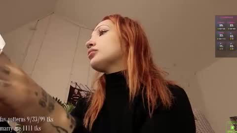 Snapshot of violetvio1ator chatting on 10-06-25, 04:43 Dommy mommy online show from 10-06-25, 04:43