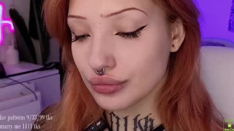 Snapshot of violetvio1ator chatting on 10-10-25, 04:44 Dommy mommy online show from 10-10-25, 04:44