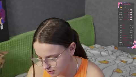 Violet online show from 02-24-26, 05:22