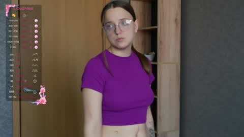 Violet online show from 05-19-26, 11:38