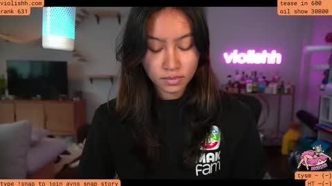 Snapshot of violishh chatting on 11-20-25, 08:41 follow me on twitter violishh and ig violishh online show from 11-20-25, 08:41