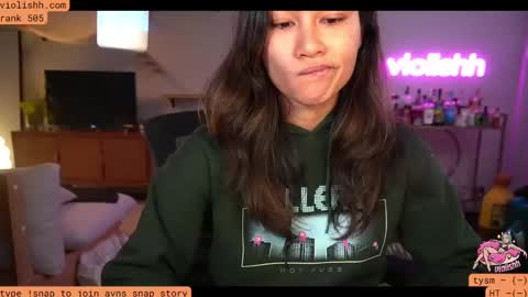 Snapshot of violishh chatting on 11-23-25, 02:22 follow me on twitter violishh and ig violishh online show from 11-23-25, 02:22