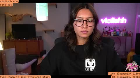 Snapshot of violishh chatting on 12-01-25, 01:21 follow me on twitter violishh and ig violishh online show from 12-01-25, 01:21