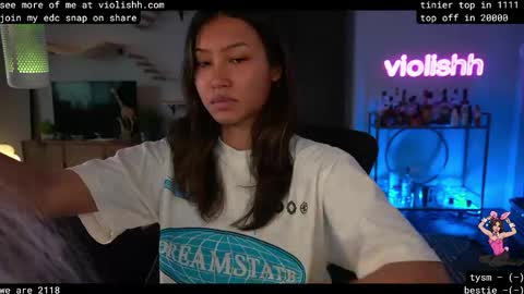 Snapshot of violishh chatting on 05-04-26, 11:56 follow me on twitter violishh and ig violishh online show from 05-04-26, 11:56