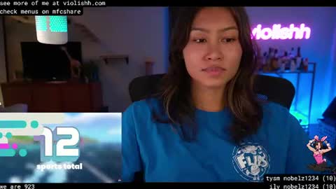 Snapshot of violishh chatting on 06-11-26, 02:53 follow me on twitter violishh and ig violishh online show from 06-11-26, 02:53