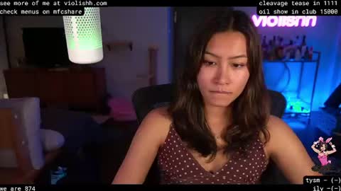 Snapshot of violishh chatting on 06-15-26, 04:15 follow me on twitter violishh and ig violishh online show from 06-15-26, 04:15