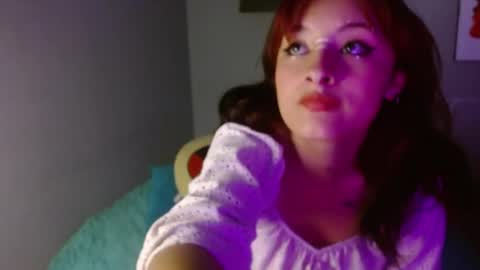 Snapshot of viollet_saens chatting on 05-30-26, 07:11 viollet_saens online show from 05-30-26, 07:11