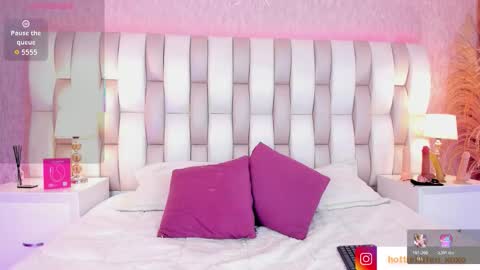 VIOLLET online show from 02-03-26, 08:03