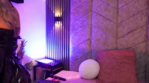 viollettebylyly online show from 07-17-26, 12:34