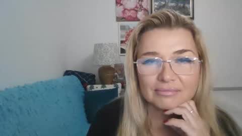 Vionerra online show from 11-15-25, 11:32