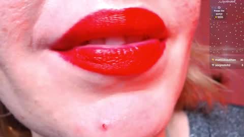 Snapshot of vip_juicy chatting on 01-25-25, 01:30 VelvettTime online show from 01-25-25, 01:30