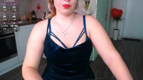 Snapshot of vip_juicy chatting on 02-19-25, 08:44 VelvettTime online show from 02-19-25, 08:44