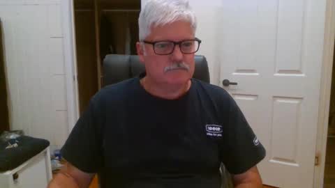 viper654321 online show from 09-23-25, 07:55