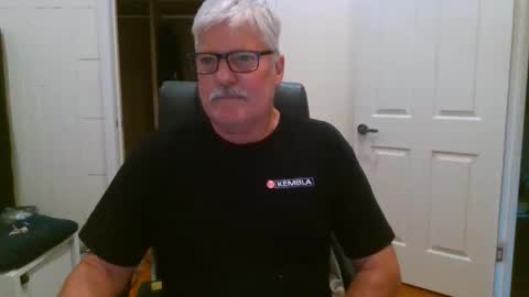 viper654321 online show from 10-04-25, 07:28