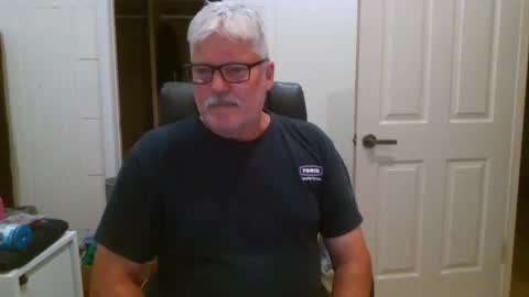 viper654321 online show from 11-22-25, 08:02