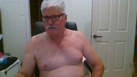 viper654321 online show from 12-19-25, 03:13