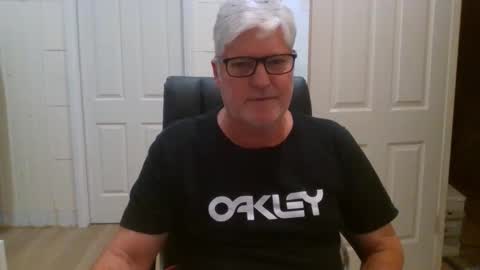 viper654321 online show from 04-20-26, 07:44