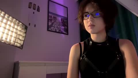 Snapshot of vireiax chatting on 02-18-26, 06:15 Vireia online show from 02-18-26, 06:15