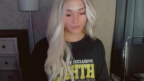 Pearl online show from 03-07-26, 02:08