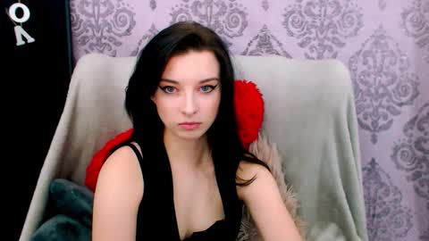 Snapshot of virgiluna chatting on 02-10-26, 08:46 VirginLuna online show from 02-10-26, 08:46