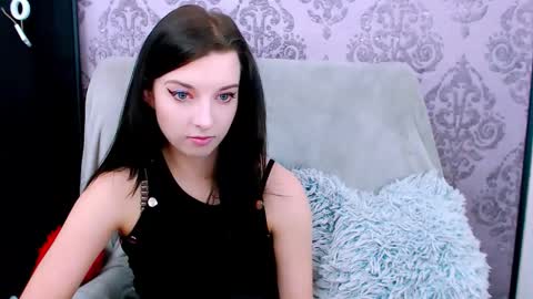 Snapshot of virgiluna chatting on 02-23-26, 08:50 VirginLuna online show from 02-23-26, 08:50