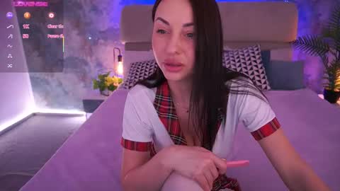 Snapshot of virgniagibson chatting on 02-04-26, 04:13 Virginia online show from 02-04-26, 04:13