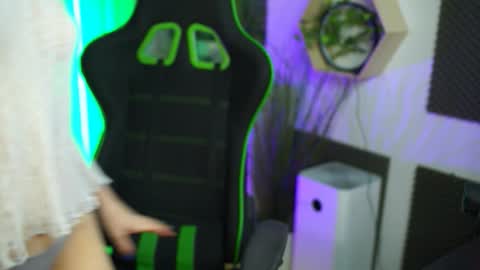 Snapshot of virtualexis chatting on 01-13-26, 07:19 virtualexis online show from 01-13-26, 07:19