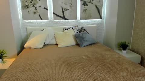 Vita online show from 12-16-24, 04:16